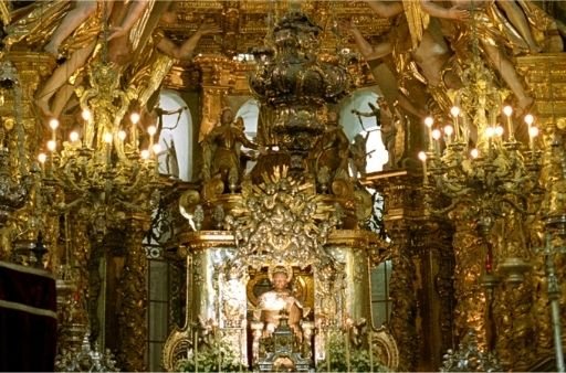 a que hora es la misa del peregrino